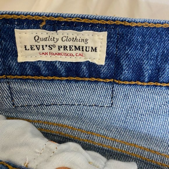 NWOT Women's Levi Ribcage Straight Leg Jeans - 32W 29L - Georgie - Picture 6 of 13